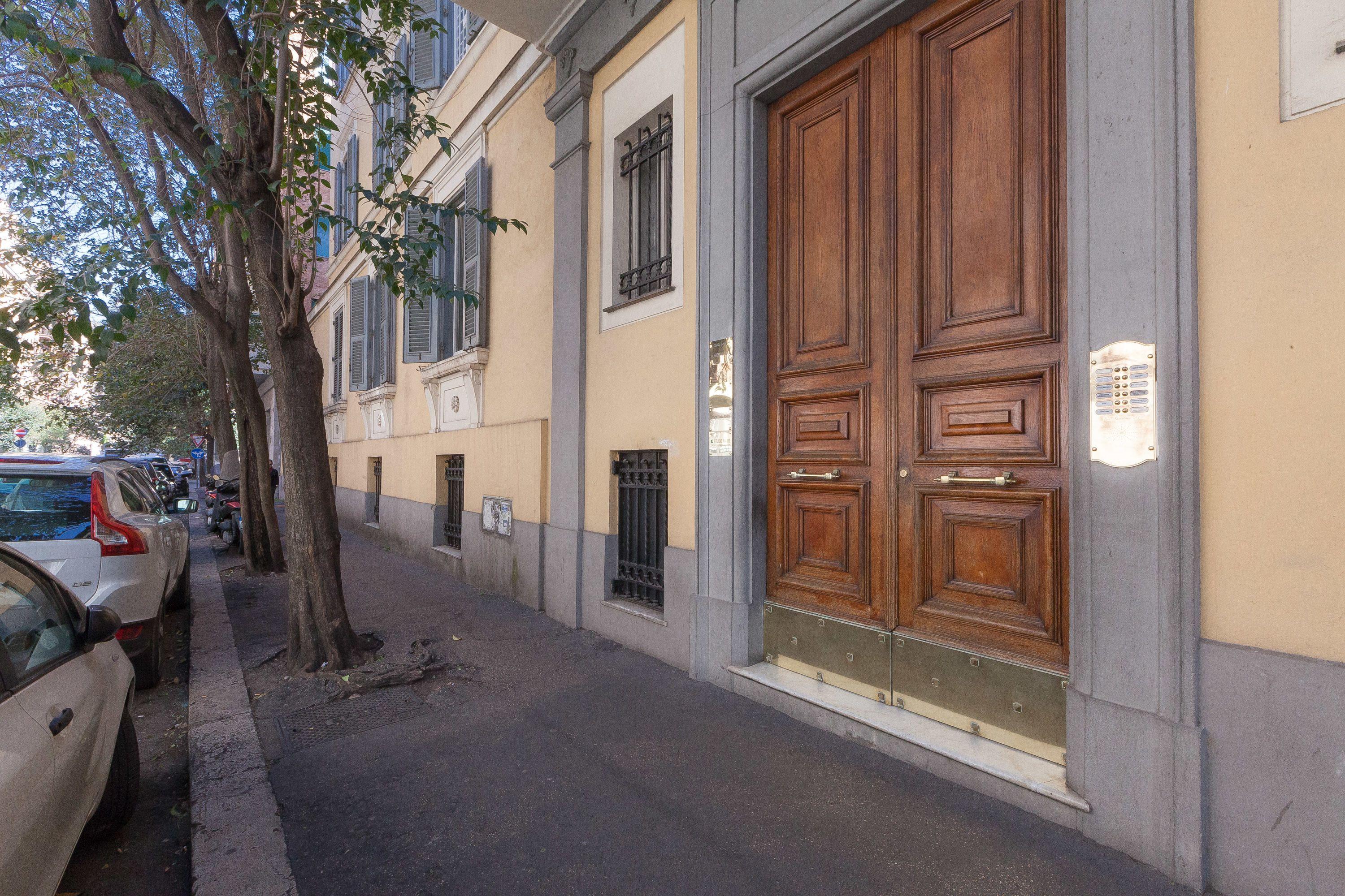 Suite Beccaria A Piazza Del Popolo — Foto 1